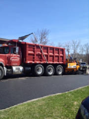 ConstructionProjects/RGWPavingPour.jpg